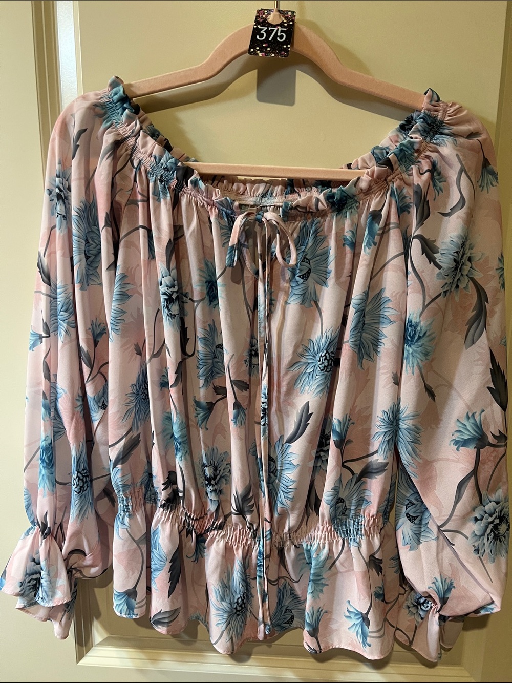 Pink Floral Off-Shoulder Blouse with Blue Bloom Print H375
